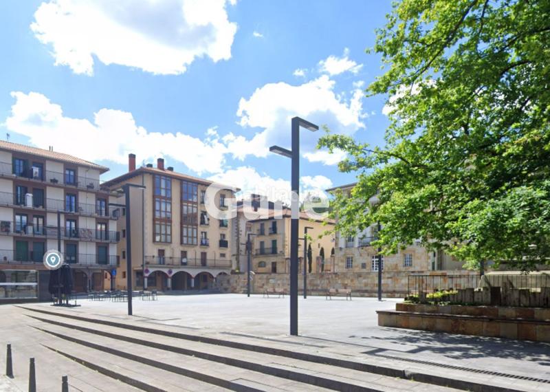 Foto 56d39f5c-b3cf-4ce6-bbd8-484ae69134d4. Piso  en venta centro. en Urretxu