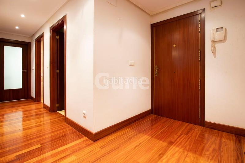 Foto 68b0c784-7a2d-45bf-b877-bbff69e7a329. Piso  en venta centro. en Urretxu