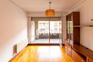 Appartement  Oriamendi. Piso exterior con terraza en una de las zonas ms demandadas de