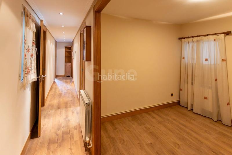 Foto 384ed6c0-29fd-42da-ba71-2bbe5b778daf. Appartement avec chauffage dans Urretxu