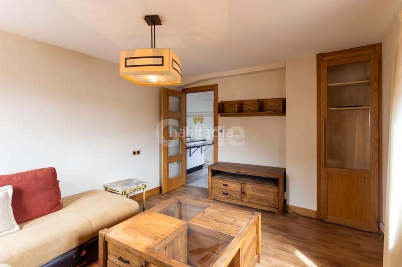 Foto c689f600-f8cf-46ea-bcb6-1c9af0c6c153. Appartement avec chauffage dans Urretxu