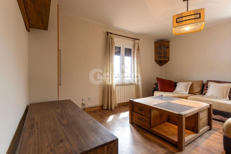 Foto f715b7f5-bd4e-4baf-832b-8c000aec6bee. Appartement avec chauffage dans Urretxu