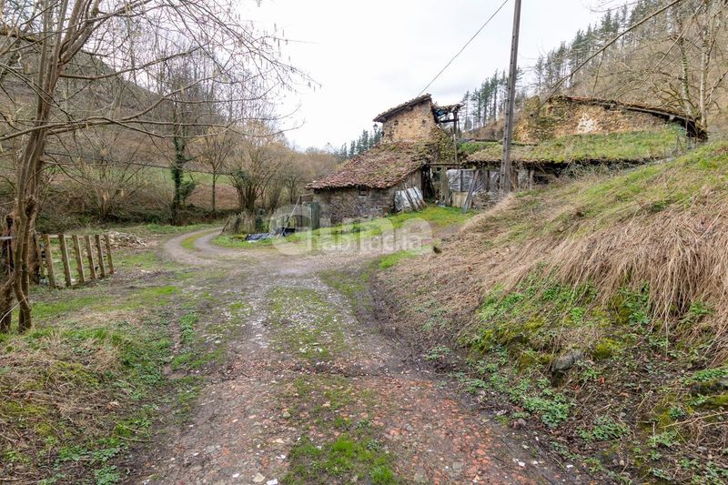 Foto 0d0edfb5-1dcd-4bb5-9705-0b8b34aae627. House in Zumarraga