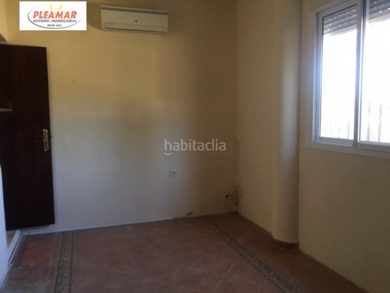 Foto fa1b7f2d-2b60-4a7e-a000-e78519251def. Casa con parcheggio piscina in La Laguna Chipiona