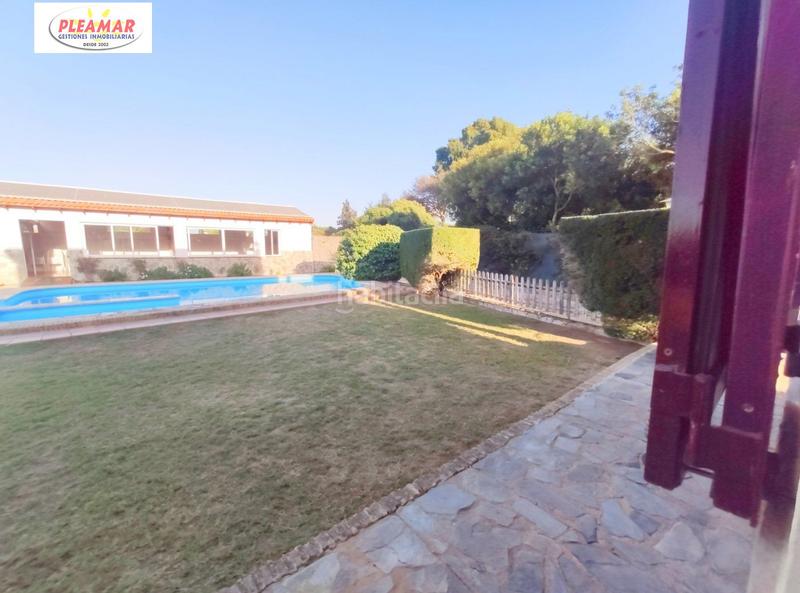 Foto bd239bc8-035f-4b16-9f5a-aa9971553350. Masia amb aparcament piscina a Las Tres Piedras - Costa Ballena Chipiona