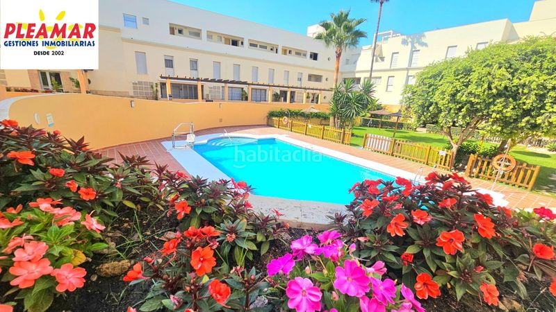 Foto ba2cbdd4-2653-463a-8d49-5fd703aa7e31. Àtic amb aparcament piscina a Las Tres Piedras - Costa Ballena Chipiona