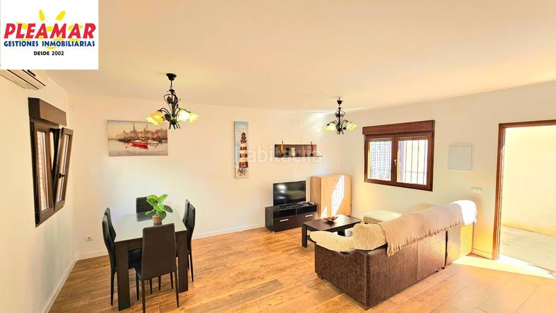 Foto af1b7f61-1eb0-4d3f-a876-d90731e64f48. Maison dans Avenida de Rota Chipiona