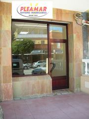 Alquiler Local Comercial en Playa Cruz del Mar. Local comercial   zona centro