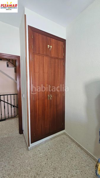 Foto 10e63759-2c6d-4bea-9908-6529a64bf5a7. Casa duplex 4 dormitorios zona av. de rota en Avenida de Rota Chipiona
