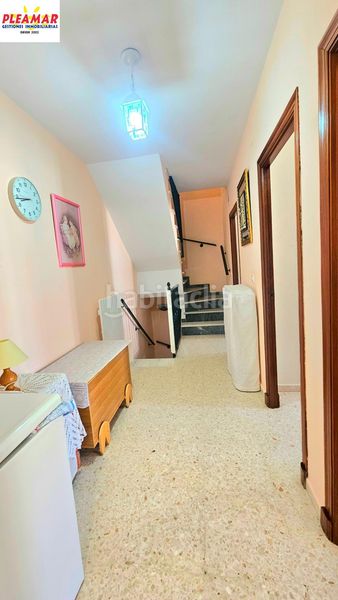 Foto 1cc89350-8fa6-48d2-89a2-9b9f40c77cb8. Casa duplex 4 dormitorios zona av. de rota en Avenida de Rota Chipiona