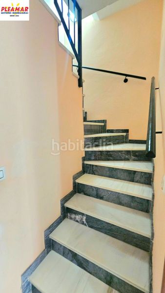 Foto 54e444cb-29ff-4330-a548-bb009d795844. Casa duplex 4 dormitorios zona av. de rota en Avenida de Rota Chipiona