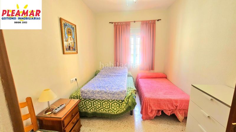 Foto d509b64d-45a3-4d1e-8e35-4f96789a85f3. Casa duplex 4 dormitorios zona av. de rota en Avenida de Rota Chipiona