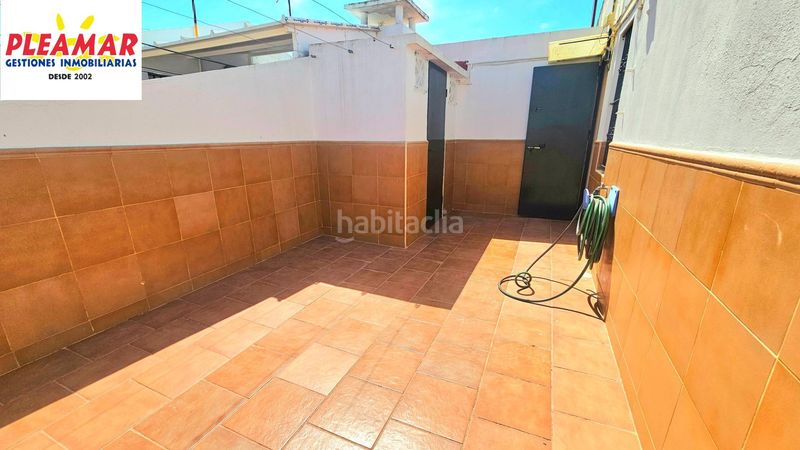 Foto e8ddf339-4547-4933-92a1-483bdd8d6150. Casa duplex 4 dormitorios zona av. de rota en Avenida de Rota Chipiona