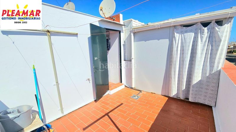 Foto ea79737c-b4cf-4f23-bec1-a0c3f52c1264. Casa aparellada a Puerto Deportivo Chipiona