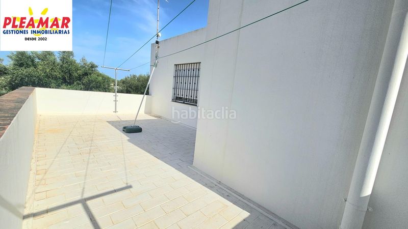 Foto c8052ed5-3333-48fc-9623-3e070b054bd9. Masia amb aparcament a Las Tres Piedras - Costa Ballena Chipiona
