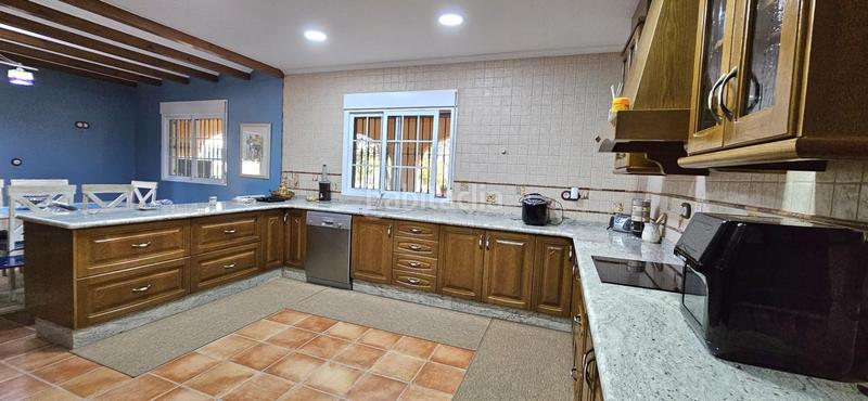 Foto ea185734-b8dc-4f8f-8e76-dd404dcb427a. Chalet avec chauffage piscine dans Crevillente