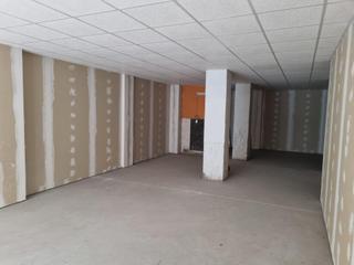 Local Comercial a Centro. Estupendo local a la venta!
