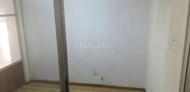 Foto 4ee72415-c8cf-4921-97c4-cd4f542d9dba. Alquiler local comercial local comecial en venta y en alquiler en Elche / Elx