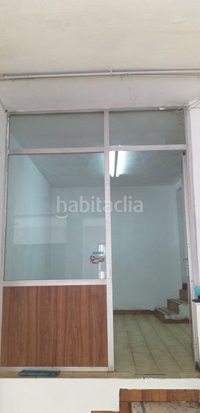 Foto f1a2bfbe-be1e-4793-8e97-560affaf2673. Alquiler local comercial local comecial en venta y en alquiler en Elche / Elx