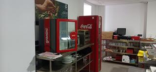 Traspàs Local Comercial a Camí dels Magros - Casablanca. Se traspasa bar totalmente equipado