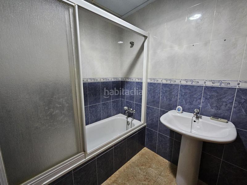 Foto 40bce650-fdba-4c6e-97b4-b18a5adaf439. Affitto piano terra con parcheggio in Carrús Este Elche / Elx