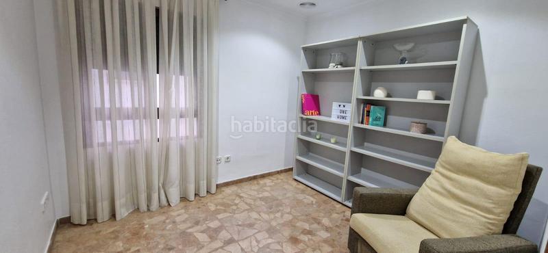 Foto 706c59cb-e525-455c-8c35-04d1ac1fb5e5. Alquiler piso se vende estupendo piso en el Centro de elche en Elche / Elx