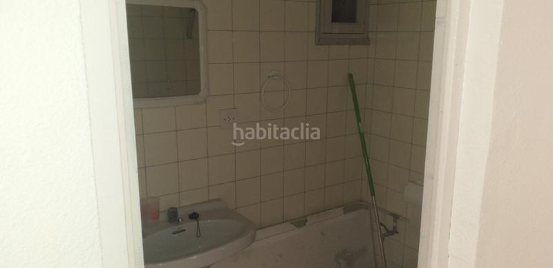 Foto ffb7e70f-09de-438d-bc4b-ab495adb80a2. Rent business premise in Centro Elche / Elx