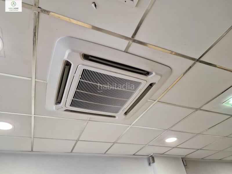 Foto 43d3ceff-53c3-4c0f-840c-fe72e1724bab. Geschäftsraum in Corea Gandia