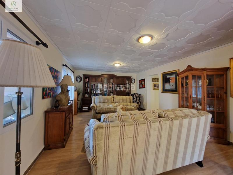 Foto 7f89adbe-c982-4e3b-a8ed-e20efed07b2c. Maison dans Daimús