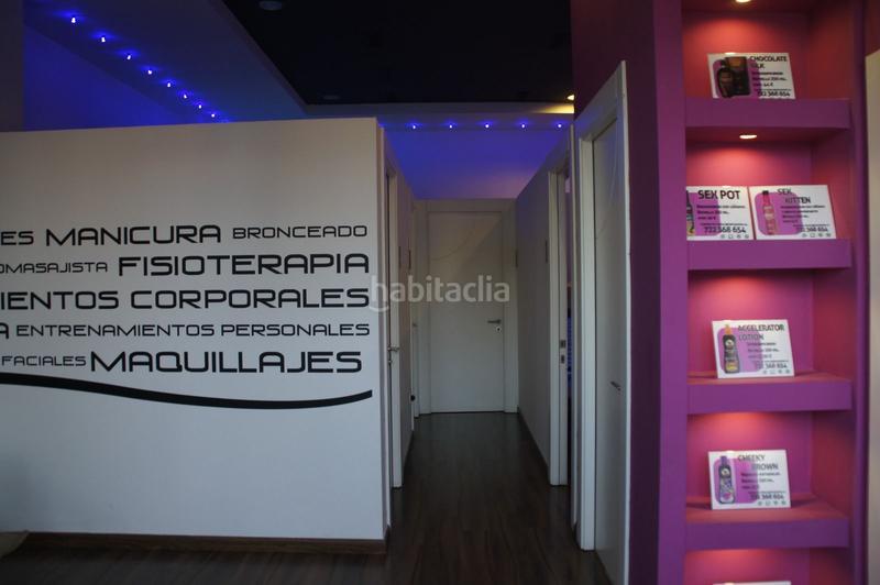 Foto 611c51c2-d10a-4e1b-bdf4-6d6f9e0db918. Local comercial en Oliva pueblo Oliva