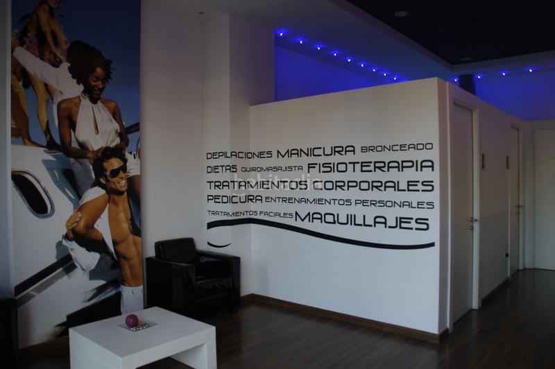 Foto 01dba7fa-9298-4412-ad20-df0a4ada9a8d. Locale commerciale in Oliva pueblo Oliva