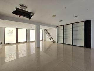 Lloguer Local Comercial a Centro Histórico