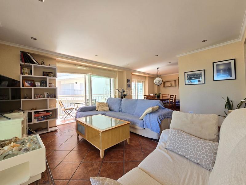 Foto c7c6be38-2302-4cdd-b94e-2fc2167e2eac. Rent flat in Playa de Gandía Gandia
