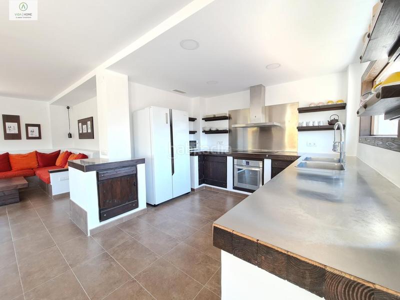 Foto 40f97cad-97e0-4cf4-9f55-b07d8740c002. Lloguer casa amb piscina a Urbanizaciones Gandia