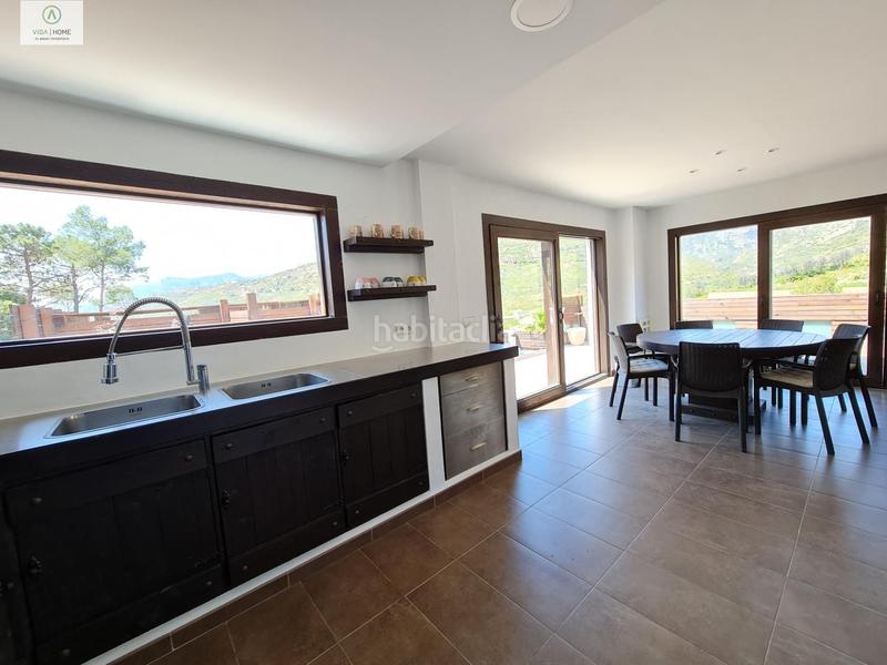 Foto 40bd752f-9c3e-4df5-bd77-0ff1c72436fb. Location maison avec piscine dans Urbanizaciones Gandia