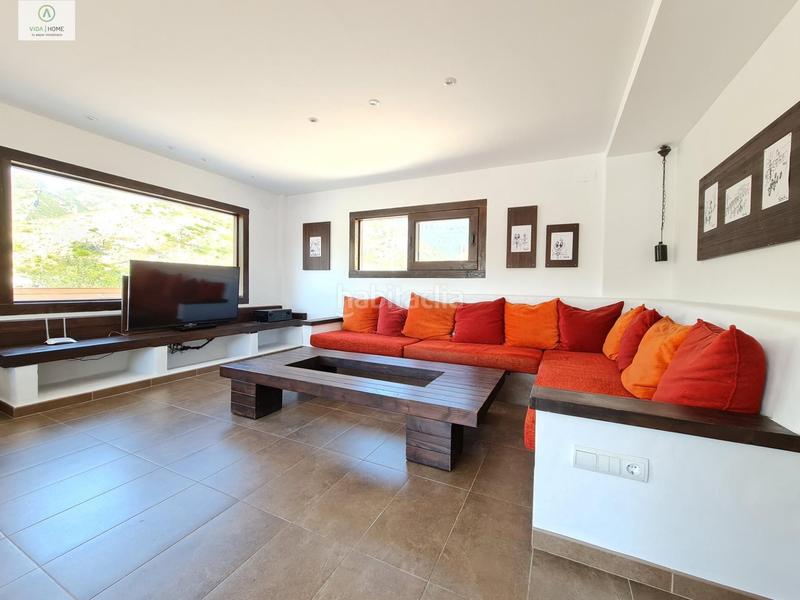 Foto 923bb2ba-38d9-480b-9b4c-c681f6ab83e1. Location maison avec piscine dans Urbanizaciones Gandia