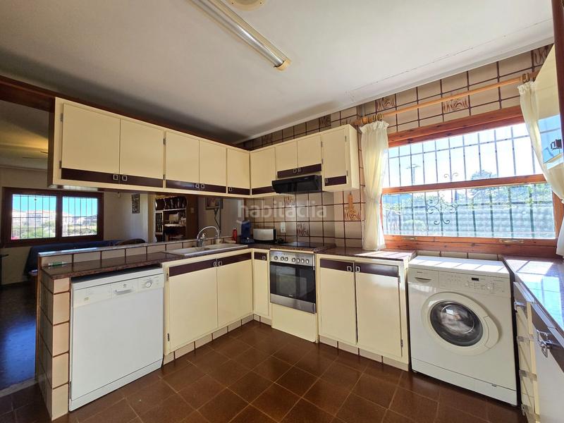 Foto d9192faf-3642-4f71-8dfa-e47facaf0ff5. Casa amb calefacció piscina a Urbanizaciones Gandia