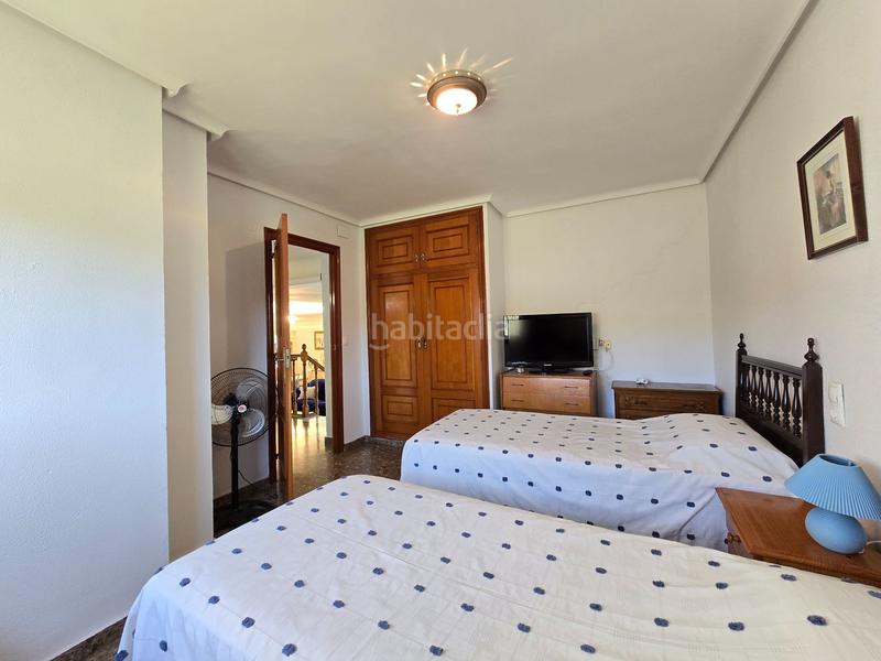 Foto bd4cad24-9adc-49de-897b-2a7dd0a2ad5a. Haus mit heizung pool in Urbanizaciones Gandia