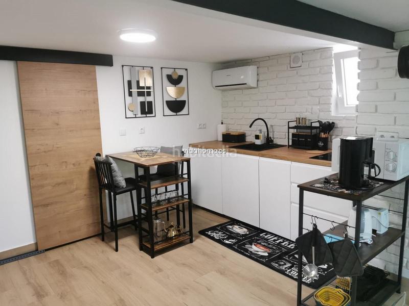 Foto 07de3a1f-45e2-409b-938a-9ef44a1a8463. Chalet avec parking piscine dans Urbanizaciones Gandia