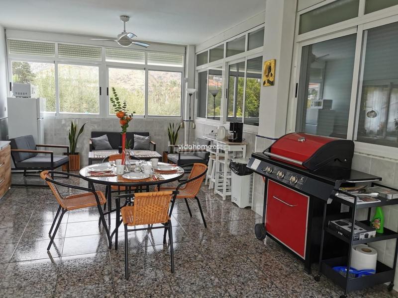 Foto fd854db1-6eed-48bd-9d32-83b31bb92ddb. Chalet avec parking piscine dans Urbanizaciones Gandia