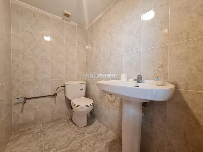 Foto 54a75a3a-c6bd-400f-8f8a-5df3f42a66ed. Locale commerciale in Germaníes - Juzgados Gandia