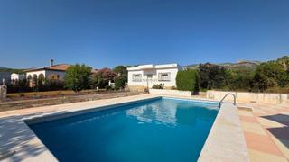 Chalet in Ador. Descubre tu nuevo hogar en marxuquera!