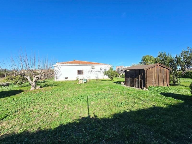 Foto 1bc4ca7f-1ad5-474b-b4e8-a1c1049f7532. Chalet en Urbanizaciones Gandia