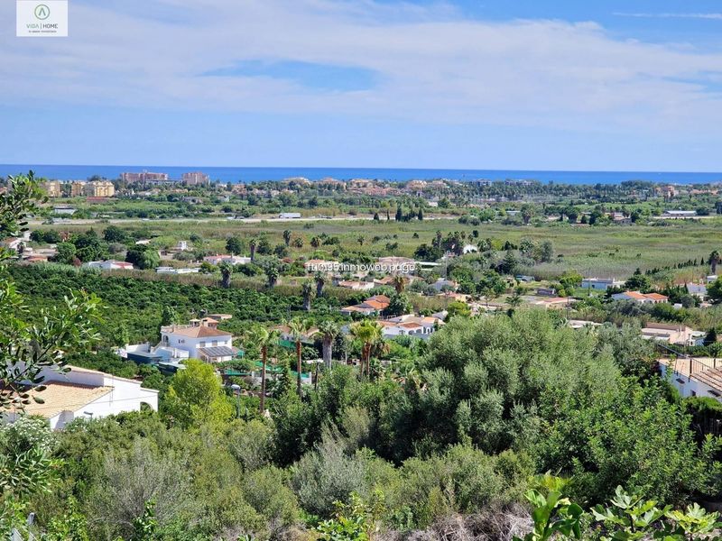 Foto 20098d14-ba85-4b1d-a795-d36b3eb3fa9b. Terreno residencial en Oliva pueblo Oliva