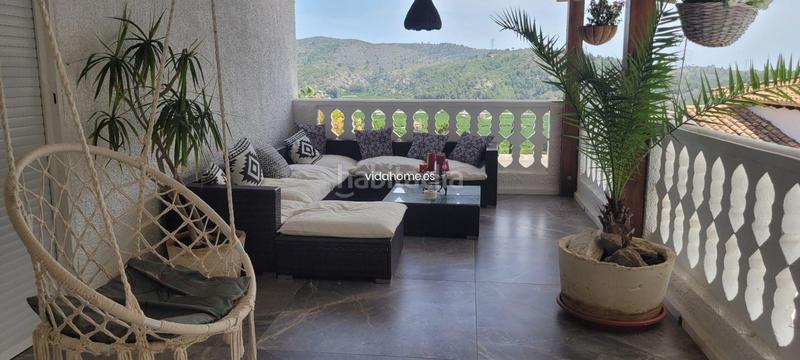 Foto 8035487d-9c0d-432e-ab36-cd995356b46c. Chalet en Urbanizaciones Gandia