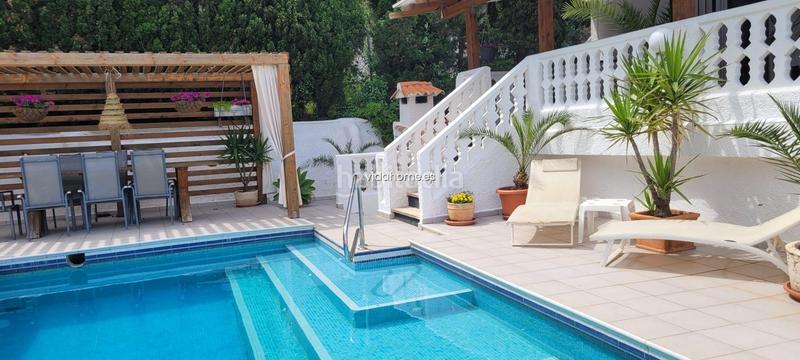 Foto 4f2b235e-5853-4577-9845-646e3fe90bc4. Chalet con parcheggio piscina in Urbanizaciones Gandia