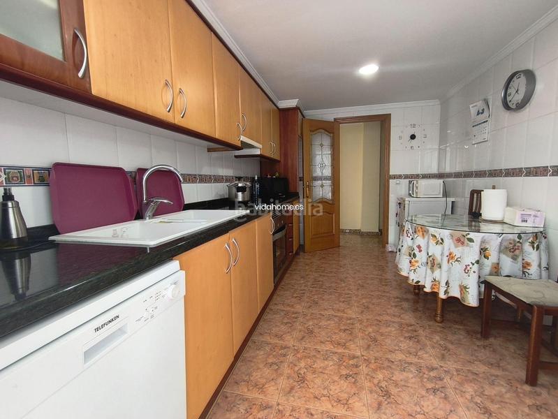 Foto a6896813-93ef-43a0-af78-043fbb1c2e34. Piso magnífico piso con garaje en gandía! una oportunidad excepcional en una ubicación privilegiada en Gandia