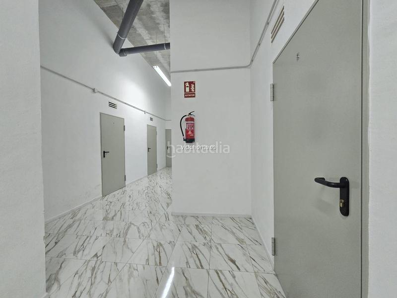 Foto 1cbb8f36-6d69-40c2-ab22-f4a29ae070b3. Local comercial a Corea Gandia