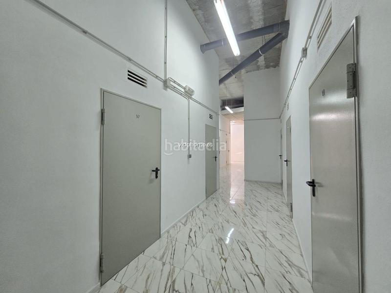 Foto 5d2a73ac-dffa-4521-af1e-b66d941cc8bf. Local comercial a Corea Gandia