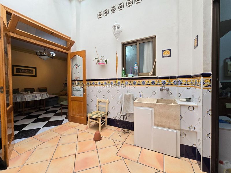 Foto 501a73b6-9fb4-4b70-aa98-639ac60e6352. Chalet en Oliva pueblo Oliva
